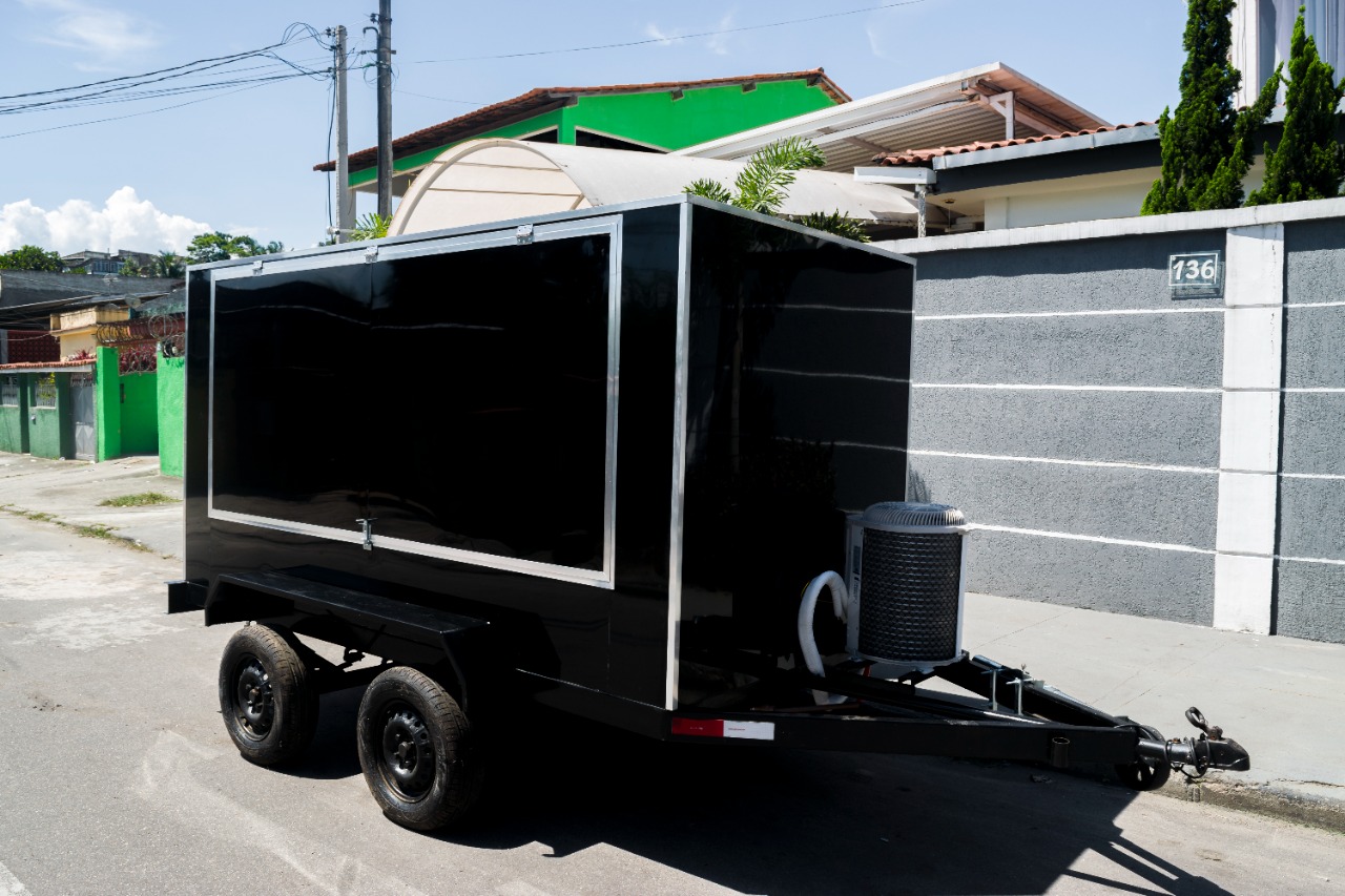 BEER TRUCK